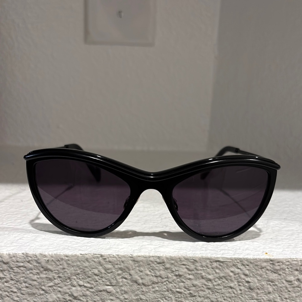 Theo+Time Steenbergen Chic Black Sunglasses